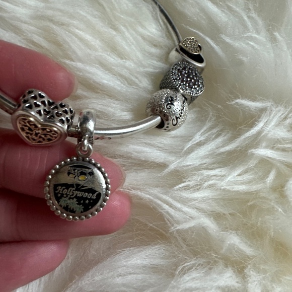 Authentic NEW PANDORA “Unique As You Are” Bangle Bracelet with 5pcs charms - Picture 8 of 11